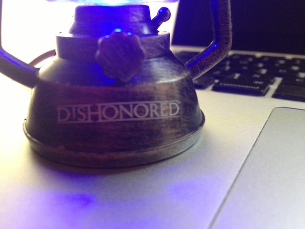 Dishonored lamp